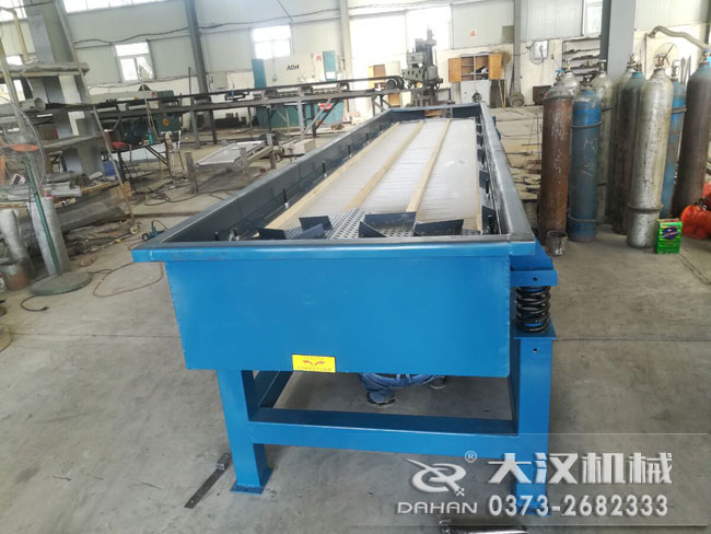 化肥直線振動篩 化肥直線振動篩