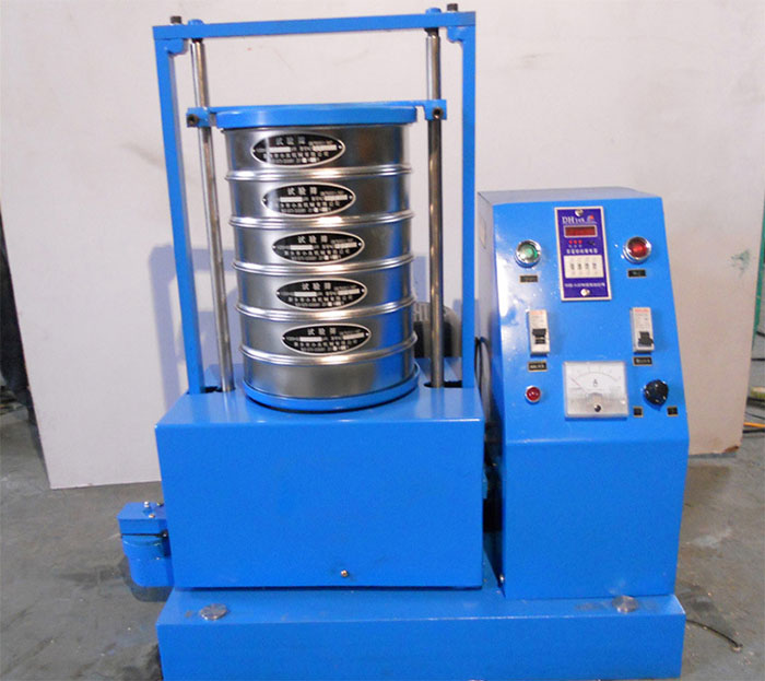 磁懸浮試驗篩利用磁懸浮的特殊功能,能幫助該產(chǎn)品實現(xiàn):上下,前后,左右等多種運動方式。